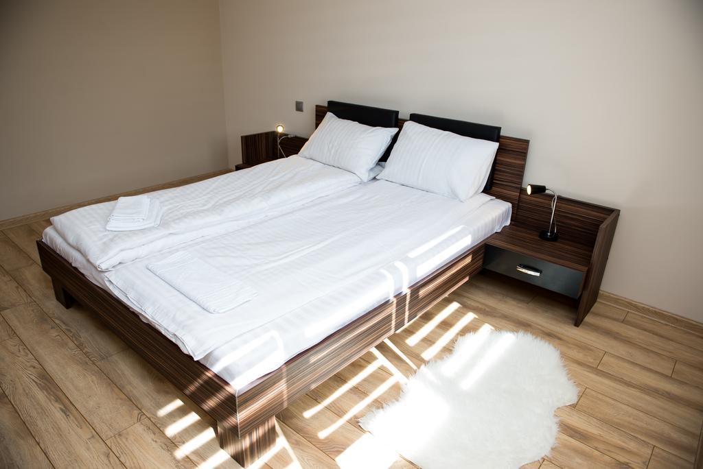 Luxe Stay Targu Mures Exterior photo